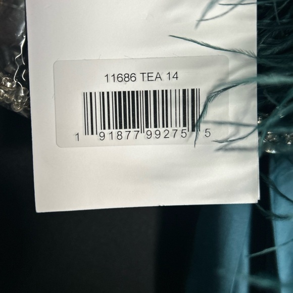 MAC DUGGAL 11686 NWT Strapless Feather Rhinestone Detailed Gown - Picture 8 of 9